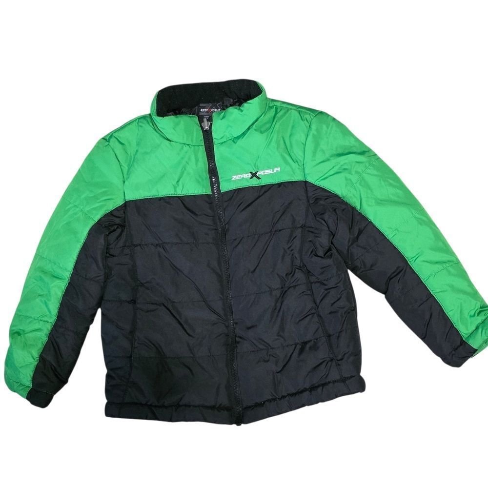 ZeroXposur Kids Puffer Jacket in Green and Black